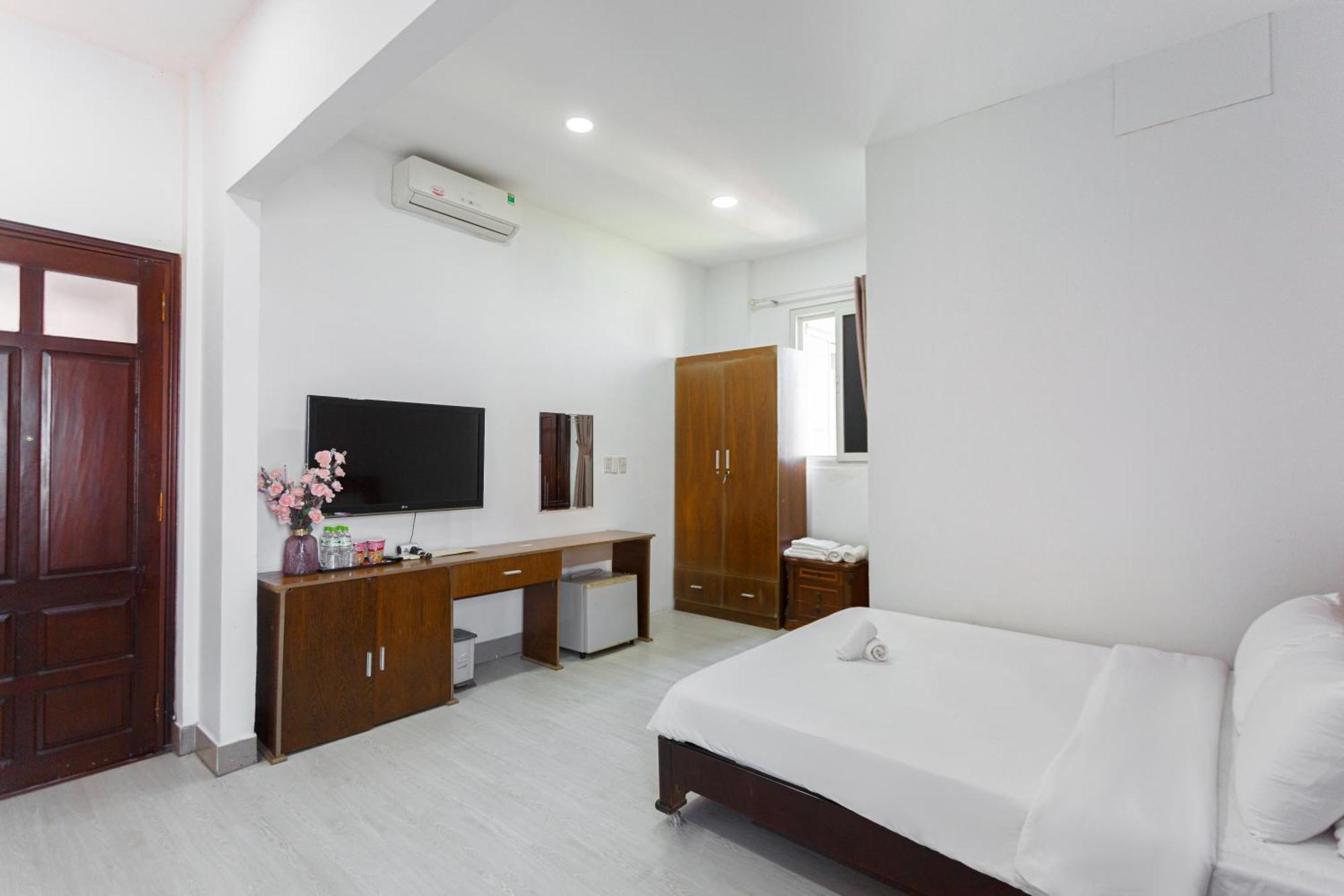 Kly Hotel Hue Exterior photo