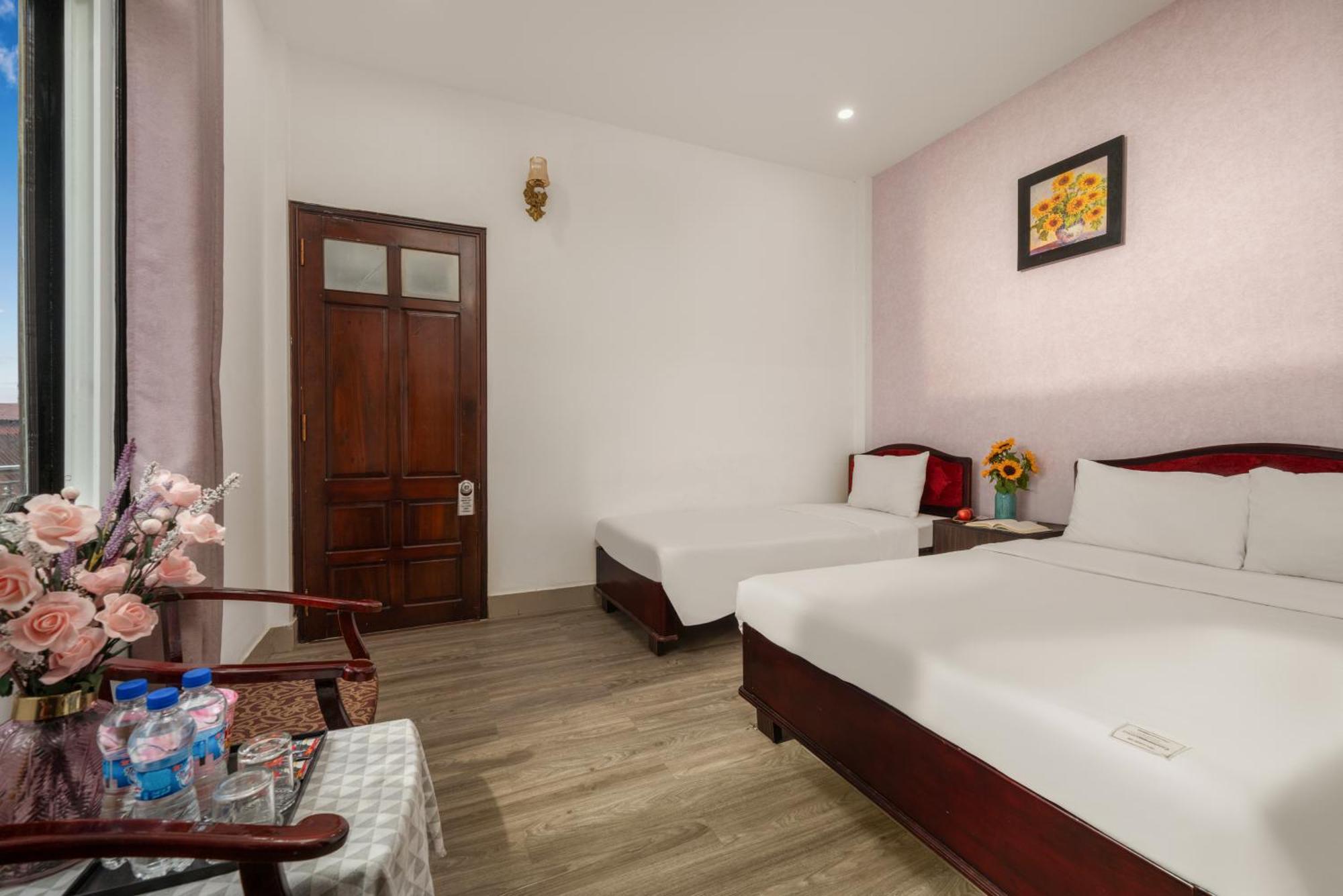 Kly Hotel Hue Exterior photo