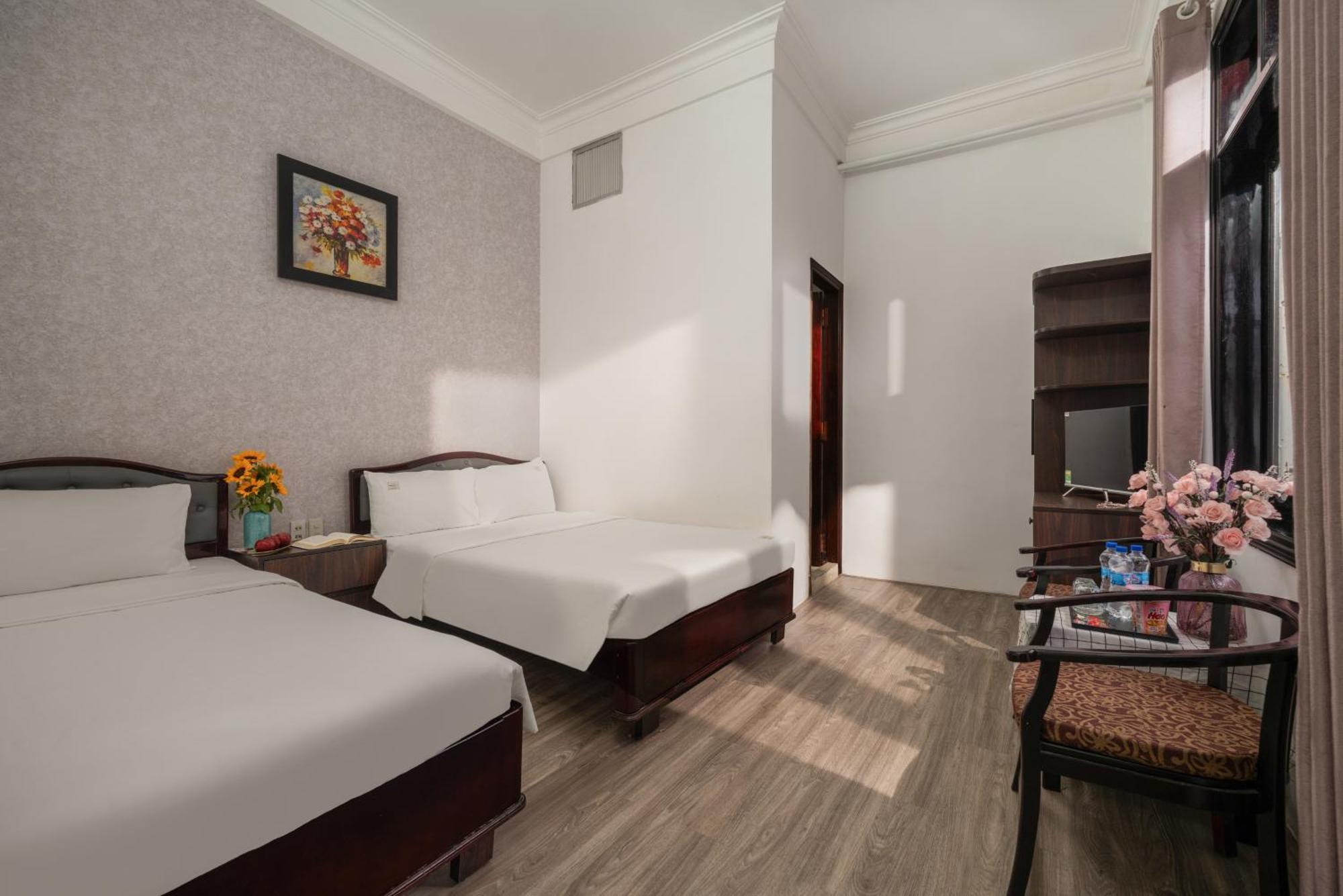 Kly Hotel Hue Exterior photo