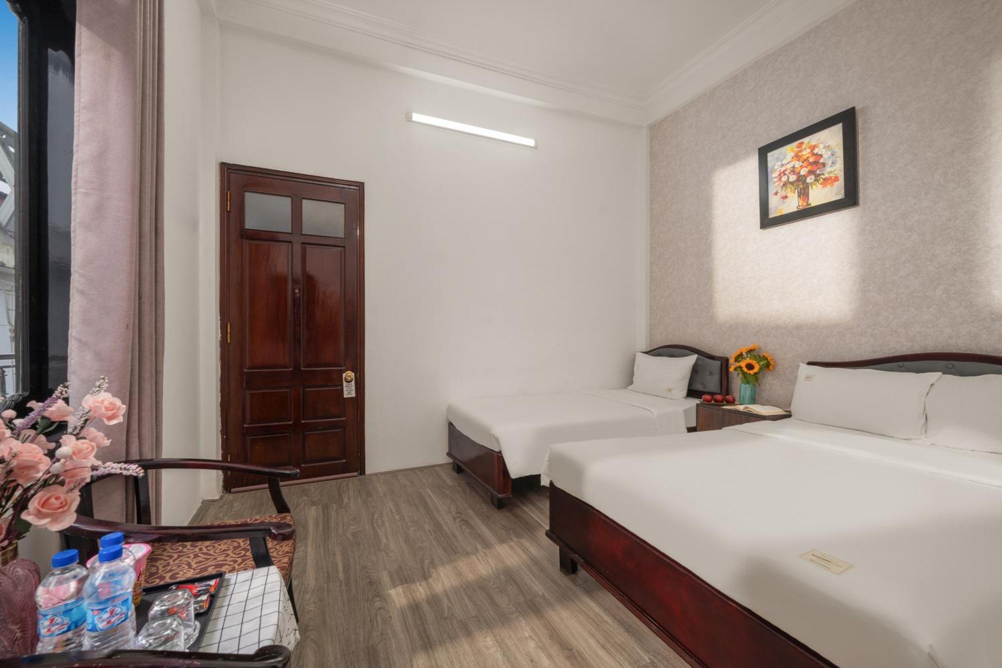 Kly Hotel Hue Exterior photo